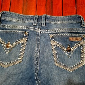Ultra low-rise Rock 47 by Wrangler 29x34 Like New!
